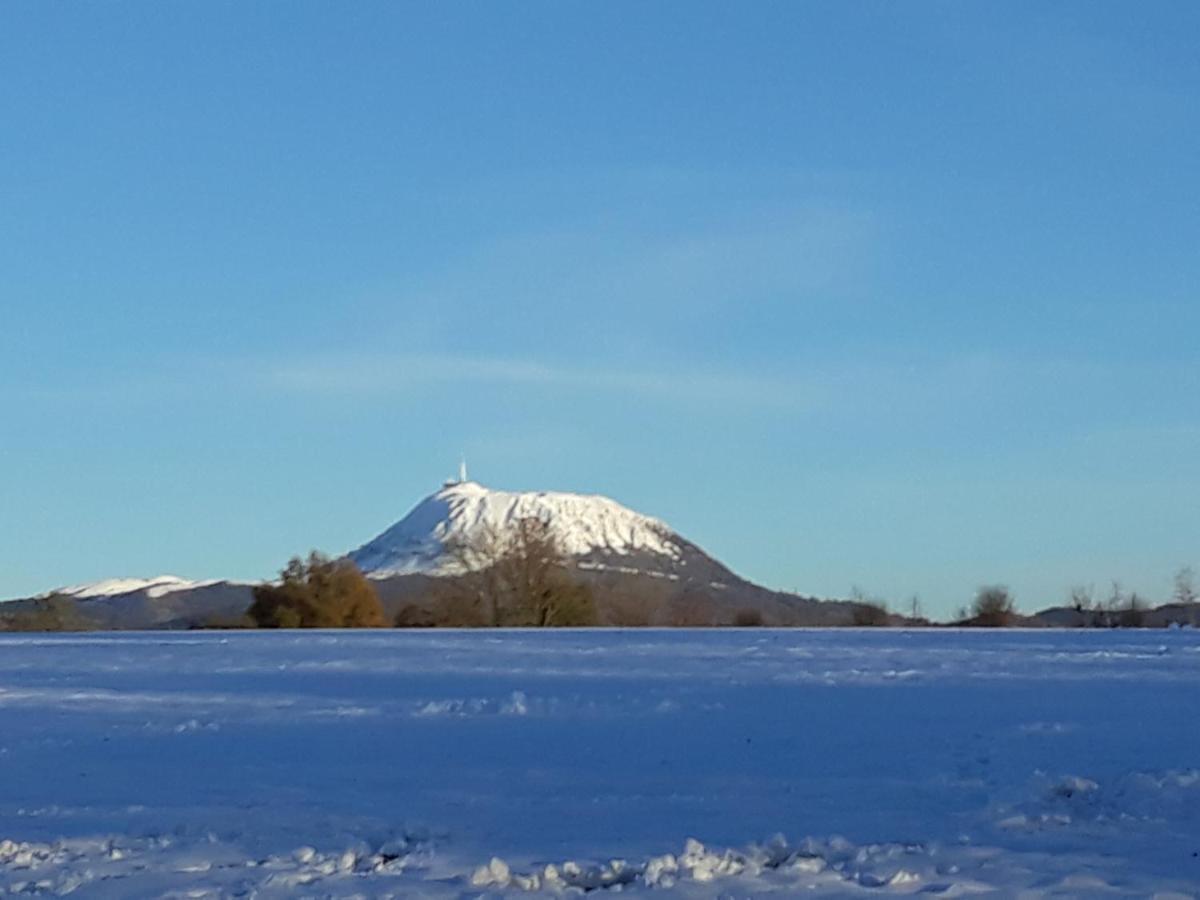 Volc Appart Saint-Pierre-le-Chastel Buitenkant foto